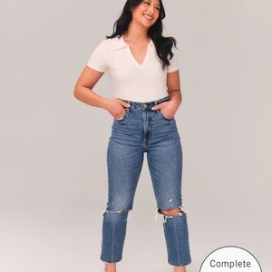 Abercrombie Ultra High Rise Ankle Straight Jeans- Medium Wash